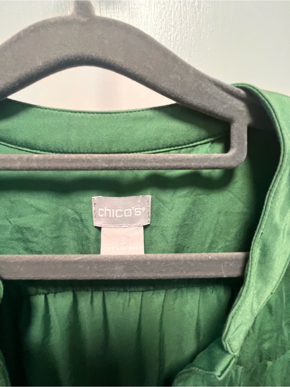 Chico's Emerald Green Tiered V-Neck Maxi Dress - Picture 2 of 2